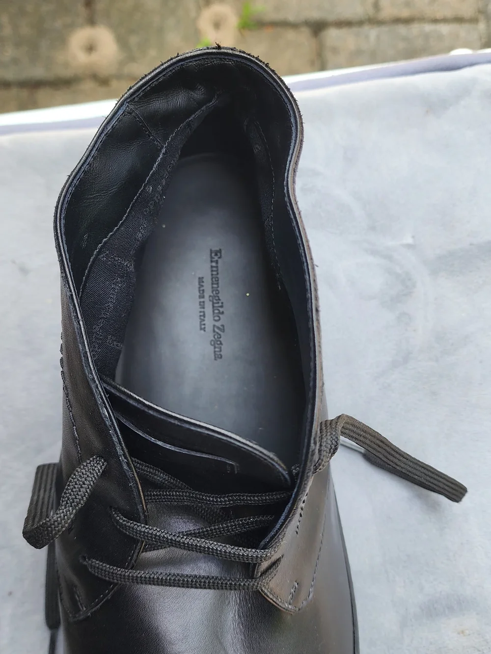 Ermenegildo Zegna Men’s Black Leather Chukka Boot